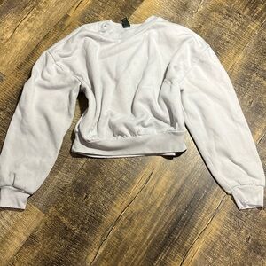 ❄️Cute cropped sweater!!❄️